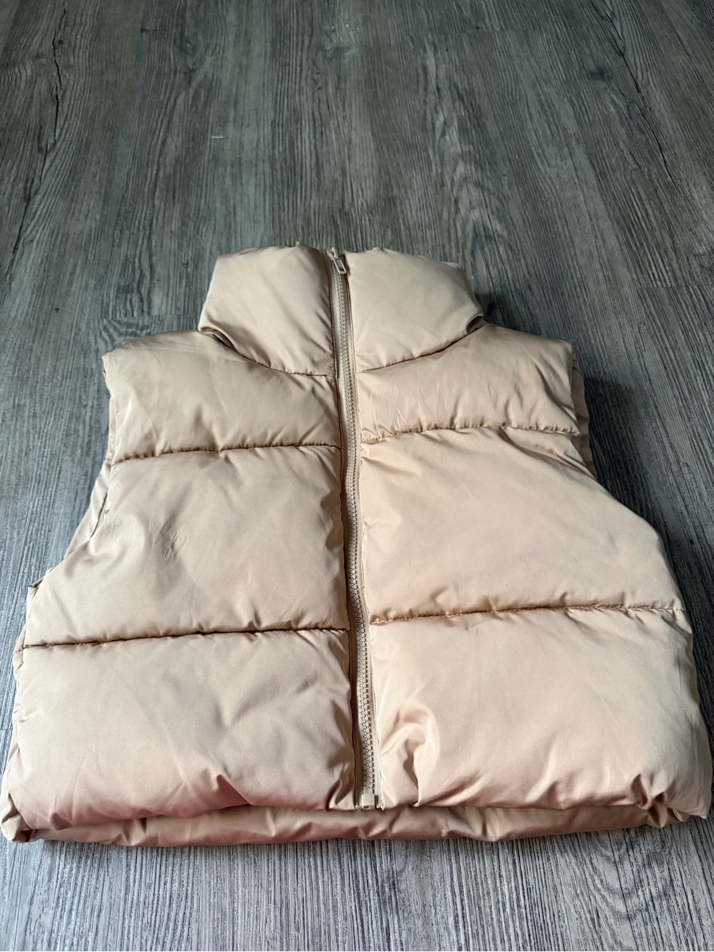 Forever 21 Tan Quilted Puffer Vest - Zip Front